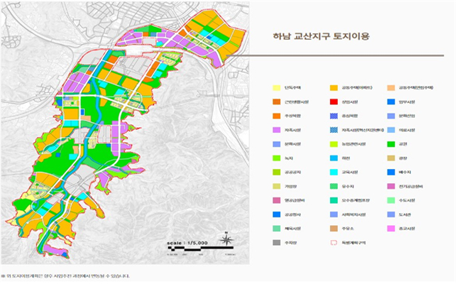 하남 교산지구 토지이용 / 단독주택, 공동주택(아파트), 공동주택(단독주택), 근린생활시설, 상업시설, 업무시설, 주상복합, 중심복합, 문화사업, 가족시설, 가족시설(혁신지원센터), 의료시설, 문화시설, 농업관련시설, 공원, 녹지, 하천, 광장, 공공녹지, 교육시설, 배수지, 기업장, 유수지, 전기공급센터, 열공급설비, 오수중계펌프장, 수도시설, 공공행사, 사회복지시설, 도서관, 체육시설, 주유소, 종교시설, 주차장, 특별계획구역 / 위 토지여용계획은 향후 사업추진 과정에서 변동될 수 있습니다.